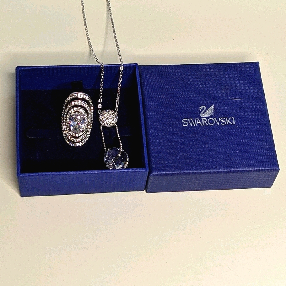 Swarovski Crystal Necklace and Ring Set